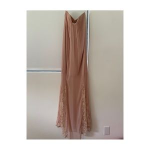 Alice + Olivia Maxi Dress Blush